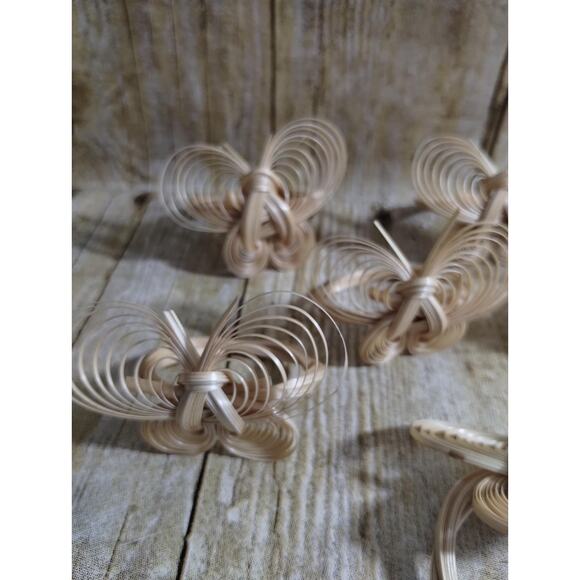 Vtg Wicker Butterfly Napkin Rings Set of 8 Spring Table (j) - Picture 3 of 6